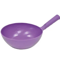 Harold Moore Plastic Round Feed Scoop
