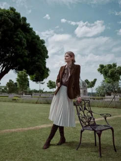 Hunt & Hall Harewood Velvet Blazer