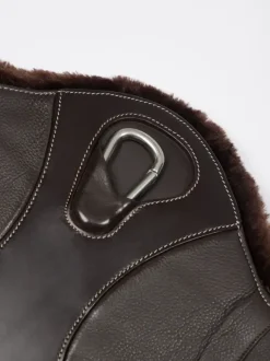 LeMieux Arika Simuwool Contoured Long Stud Girth