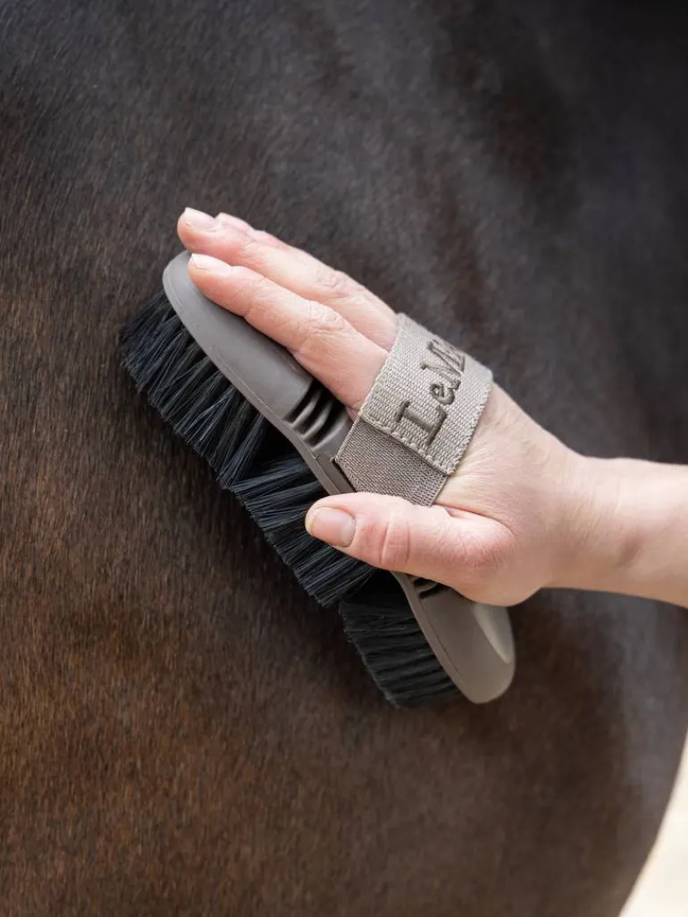 LeMieux Flexi Brushes SS24