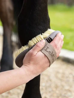 LeMieux Flexi Brushes SS24