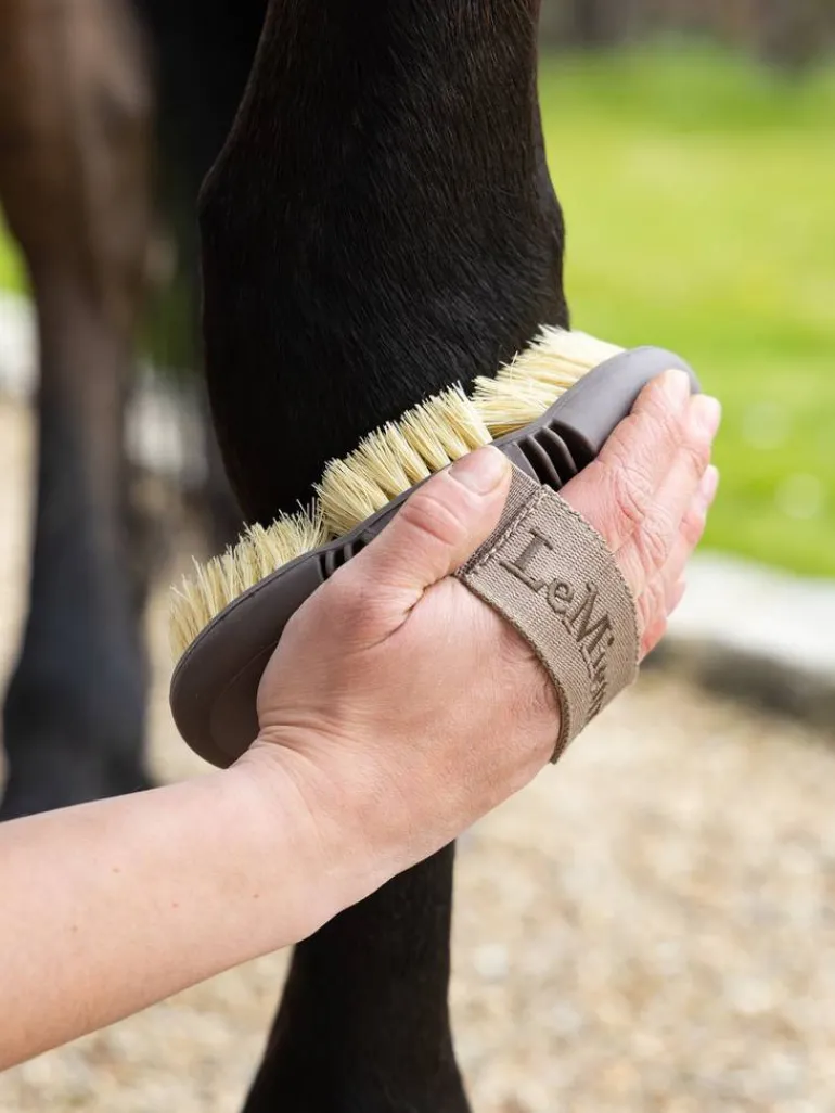 LeMieux Flexi Brushes SS24