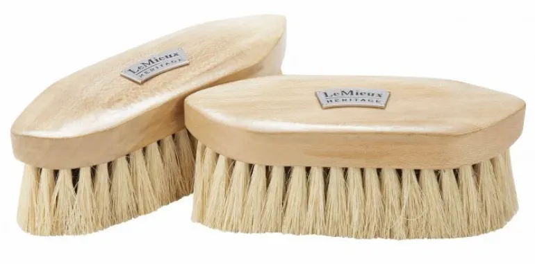 Lemieux Heritage Deep Clean Dandy Brush
