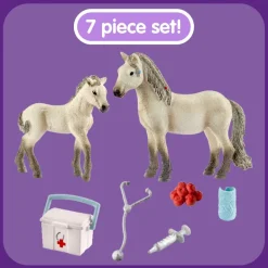 Schleich Horse Club Hannah’s First-Aid Kit Play Set